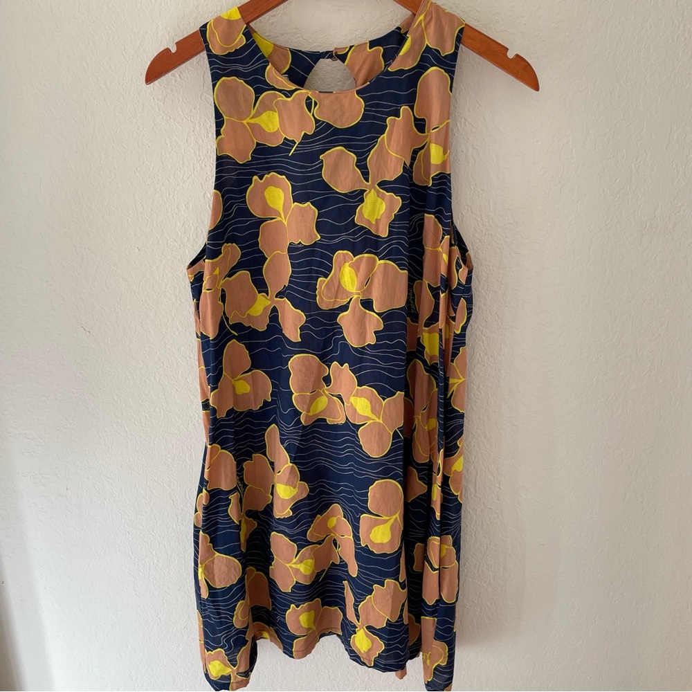 Manuhealii Dress
